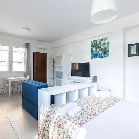 Elianto, By Short Holidays * Bologna